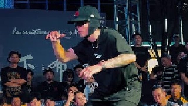 动作什么的不重要，帅就行了