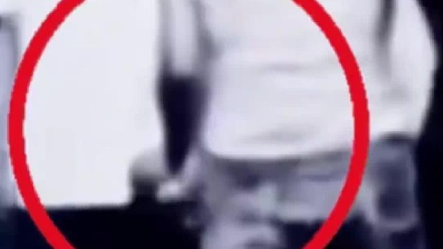 监控下的毛骨悚然的一幕