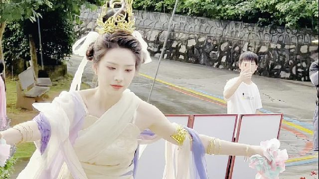 答应你的她，中秋佳节来姻缘福地东莞观音山游园赏景，体验飞天威亚，圆一个仙女梦、飞天梦