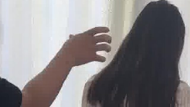 很暴力、很窒息…