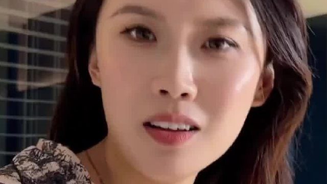 救命，她要检查！！