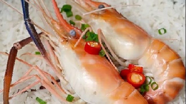 螳螂捕蝉黄雀在后呀