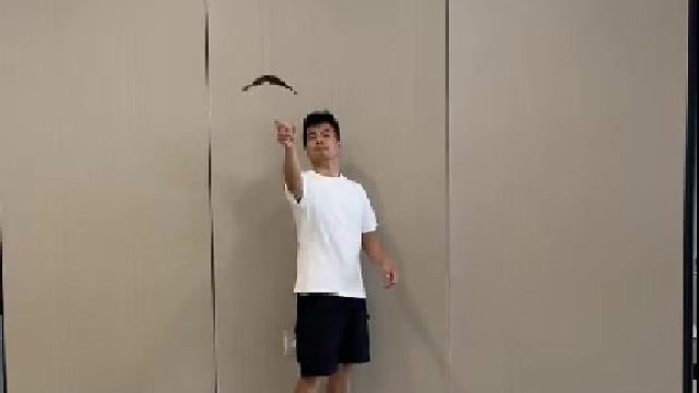 一个纸飞机都被你们整得这么卷