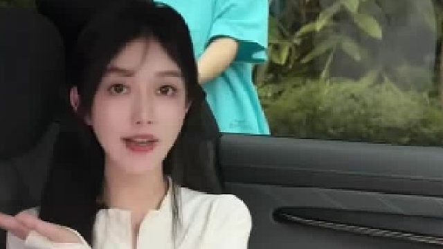 男孩子在外面要保护好自己哦