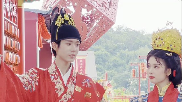 缘在此山中，情定观音山；国庆节长假约上亲朋好友来姻缘福地东莞观音山游园赏景，许愿接福，体验观音山姻缘