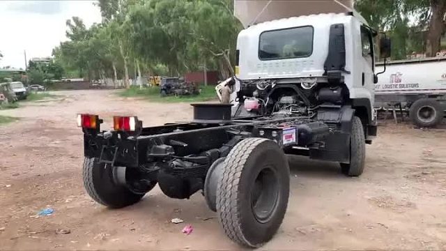 巴铁师傅改装小货车全过程