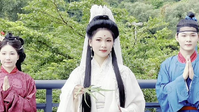 来了就好，周末陪着家人朋友来东莞观音山登高赏景，接福许愿