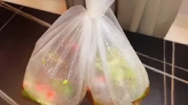 塑料袋的打包方式这个真可以学起来！