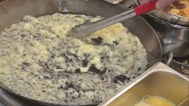 我真以为是一个整蛋，这么点卖我四块。