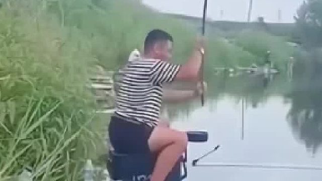 多大的鱼有这手感好腰力足