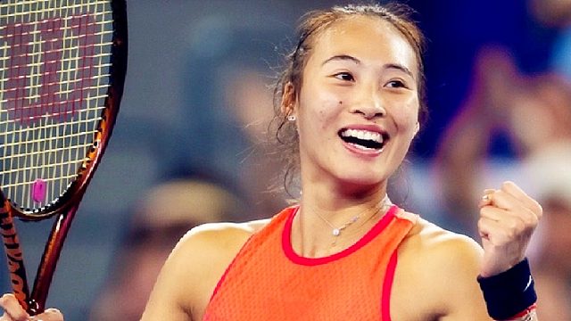 最佳击球？武网女单决赛上演攻防大战，郑钦文戏耍卫冕冠军！