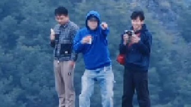 但凡我要是能飞  我就直接跳下去了