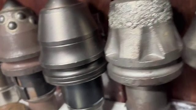 截齿抛丸机 抛丸除锈机 网带抛丸机 通过式抛丸机