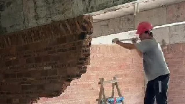 买房都是空心砖，这种红砖是最结实的