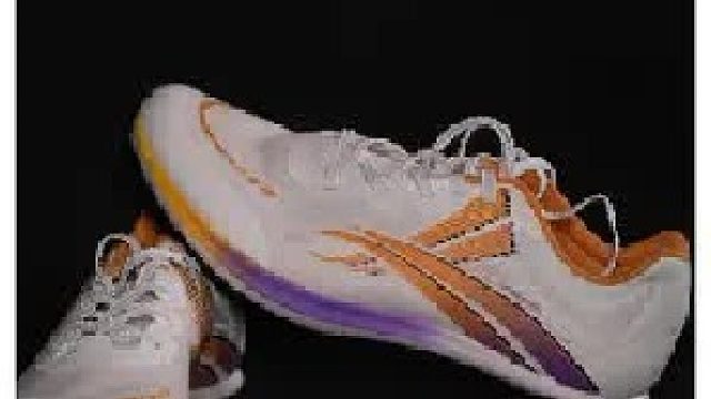 号称国产曙光的厚底钉鞋，究竟是国产品牌的崛起还是又一个体坛骗局？今天就来一探究竟。