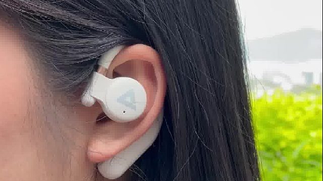 有电量显示的运动蓝牙耳机