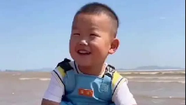 户外赶海抓海鲜