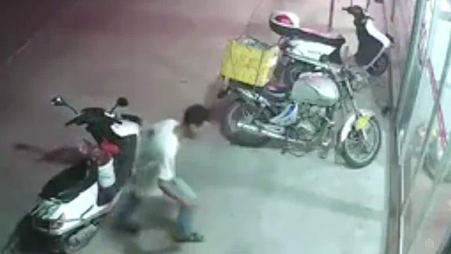 《功德-82》 扣功德多快乐