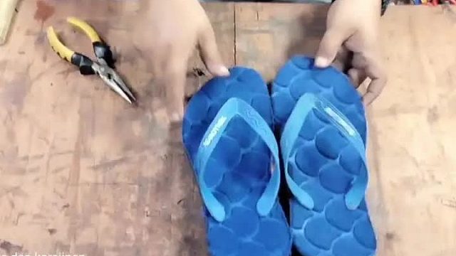 巴铁师傅利用废弃轮胎为鞋底制作人字拖鞋全过程