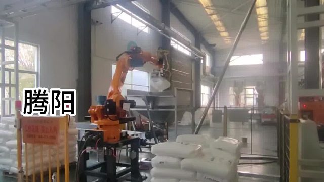 码垛机搭载智能系统，精准识别货物，堆叠如艺术品般整齐。告别手工码垛的误差，迎接自动化生产的完美！