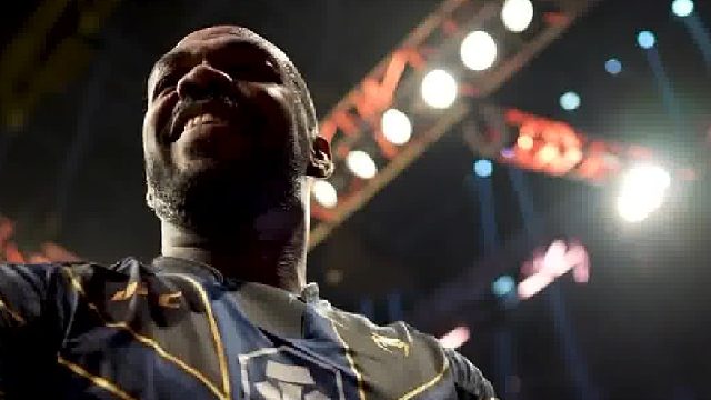 不管爱恨与否，琼斯永远用统治力说话