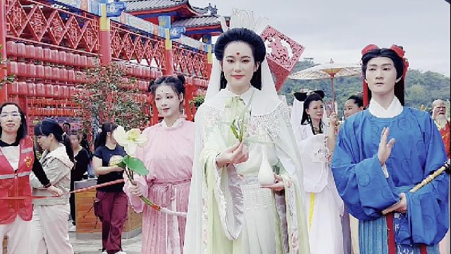 这平淡的一生，总要和家人朋友来一次东莞观音山吧！不求大富大贵，但求平安好运