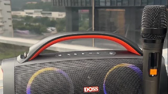 网红K歌好听的秘密当然是K歌音箱专业