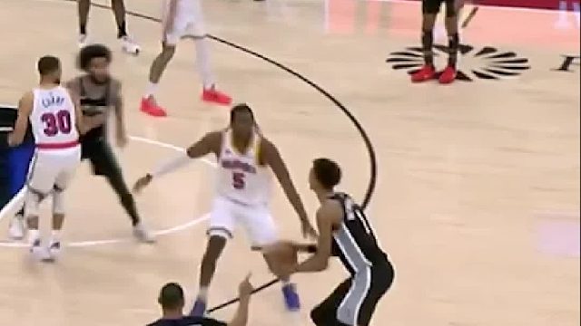 马刺104-94勇士，文班出战34分钟砍25分，关键时刻统治攻防未来巨星