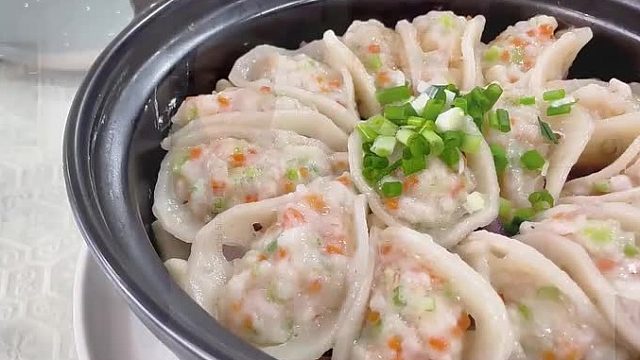 新鲁菜葱香莲藕酿虾胶