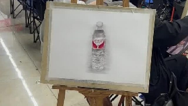 99%的人都觉得是贴上去的