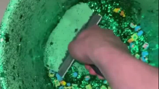 这一刮整个脑子都舒适了刷到我说明你该睡觉了