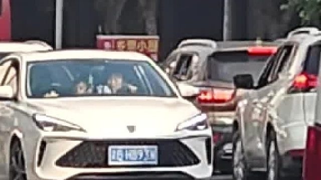 一年半箱油的选手