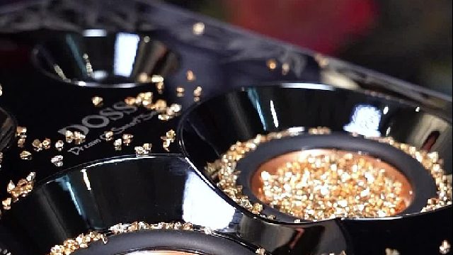 卓越的全景声音效带我们领略音乐的无限魅力