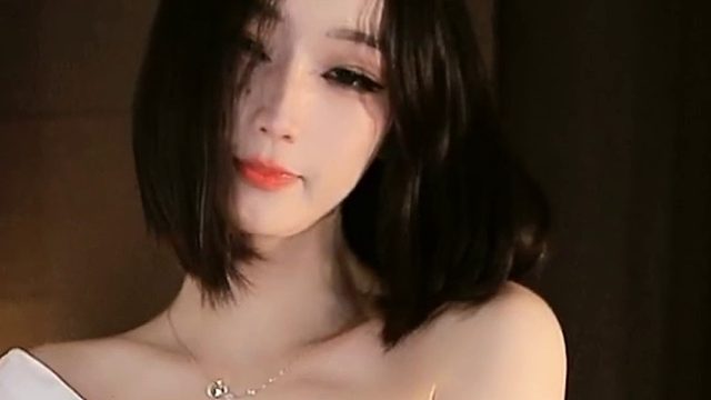 【刘钞钞cc】告诉我，你除了看美女还会看啥