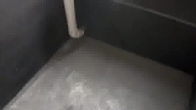 开发商你把这个坑留这么深干啥?回填都要多用点材料