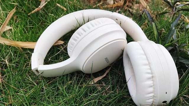 热门头戴式耳机横向测评，音质、降噪、佩戴实测对比