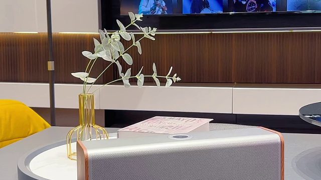 让声音更有空间感和包裹感，DOSS魔砖全景声音响