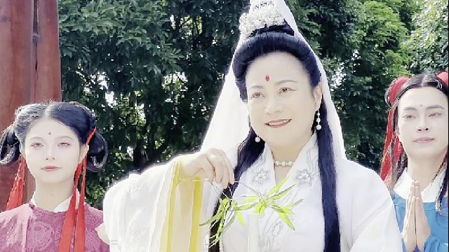 登福山，行好运；喜迎2025年，约上亲朋好友来东莞观音山登高许愿，开启一年好运吧！