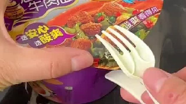 这些年都没吃明白，原来你是这样的用的，以前到处找东西压它