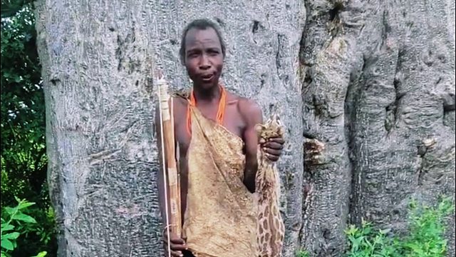 老哥说抓到什么吃什么，今晚的晚饭有着落了