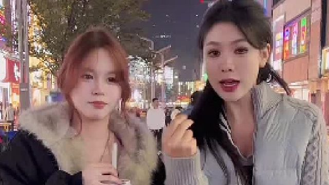 你们猜猜他们多大年纪？