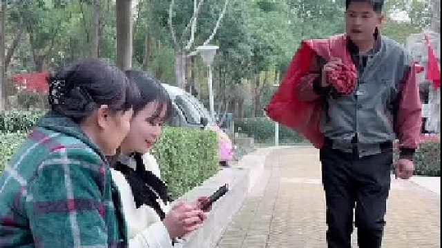 缘分到了，想单身都难