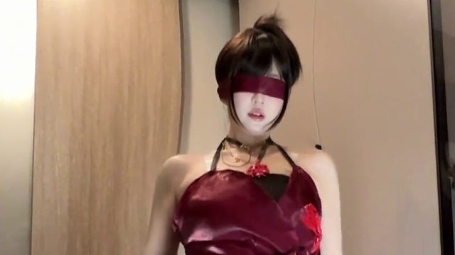 还是闭眼有感觉