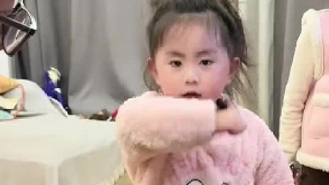 自己惹哭的自己哄