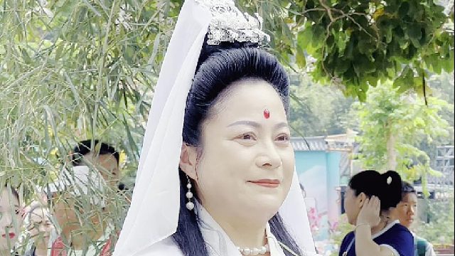 答应我，陪着家人来东莞观音山登高许愿，开启一年好运吧！