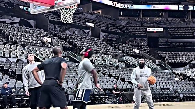 专打强队！欧文将在明天对阵雄鹿的比赛复出！明天见