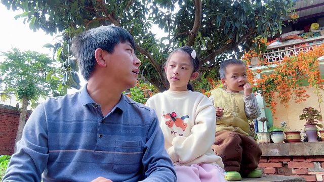 9岁女儿问爸爸，爱弟弟还是爱她，爸爸的话句句扎心