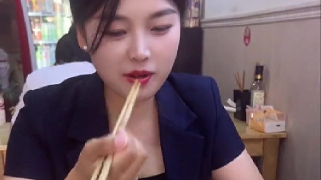 我若拿出这个菜，阁下该如何应对……