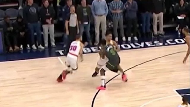 勇士116-115森林狼，库里投中关键3分，砍下31分8助攻