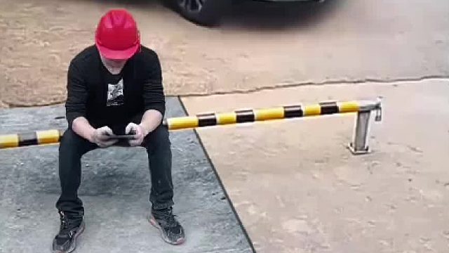 等我打完这局 再找你算账……